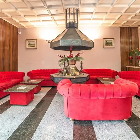 Grand Europa Centro 3* Rivisondoli