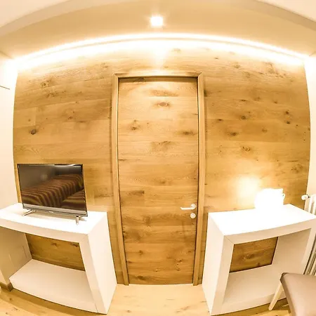 Hotel Grand Europa Centro Rivisondoli