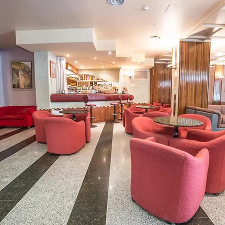 Grand Europa Centro 3* Rivisondoli