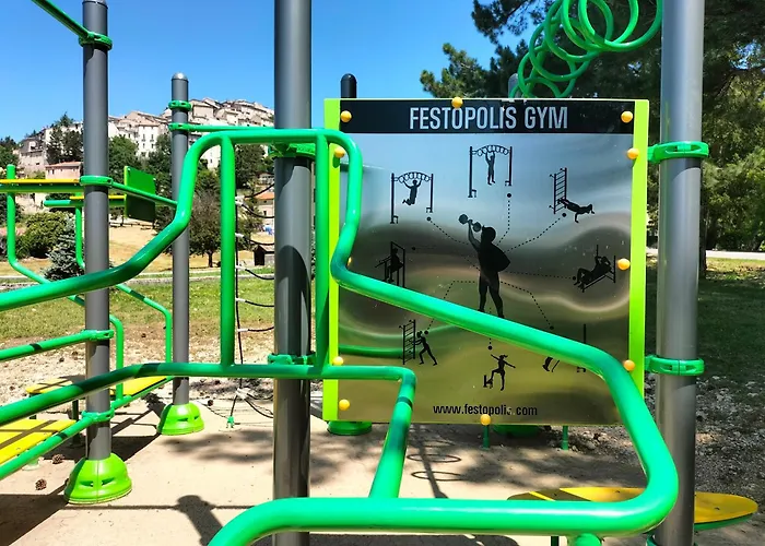 Grand Europa Centro Ривизондоли