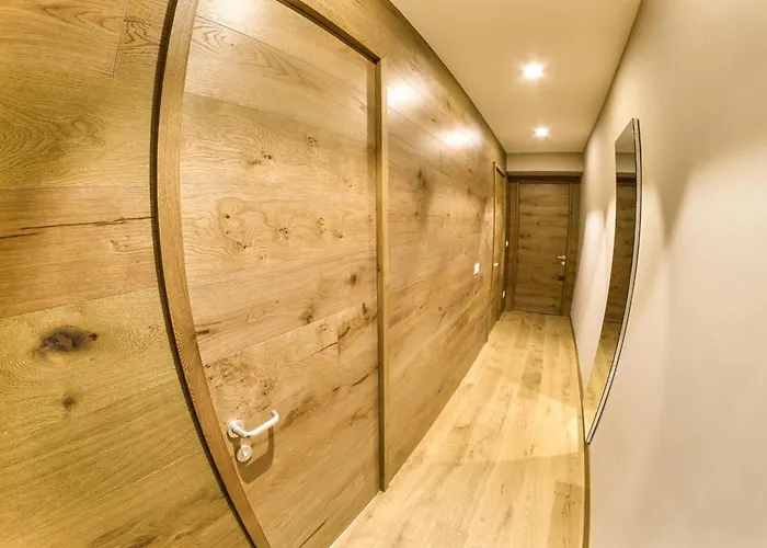 Grand Europa Centro Отель Ривизондоли