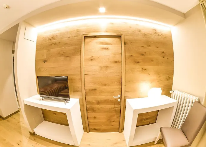 Отель Grand Europa Centro Ривизондоли